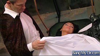 Sex Tape With Doctor And Horny Slut Patient (audrey bitoni) vid-02