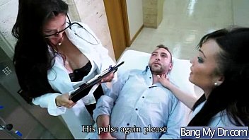 Hard Intercorse Between Doctor And Slut Horny Patient (marta la croft) vid-19