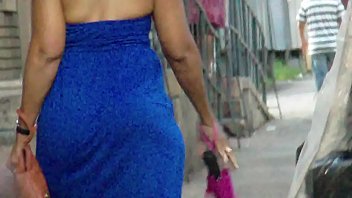 Candid WTF bubbled Jamaican milf booty of NYC