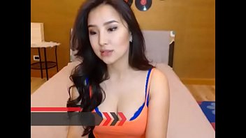 Sexy LeiMein Showing Her Secret On Live Cam - LiveTeenStar.com